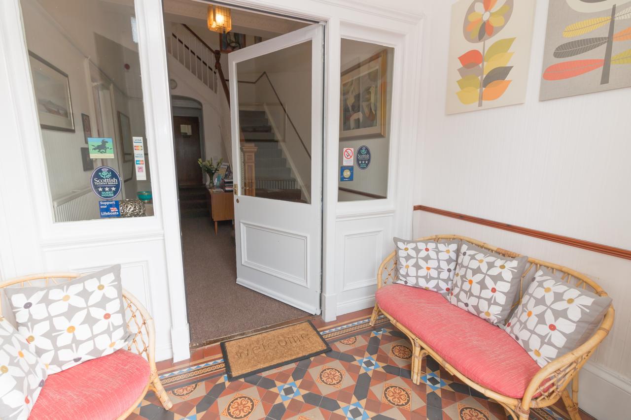 Strathdon Guest House ดันดี ภายนอก รูปภาพ