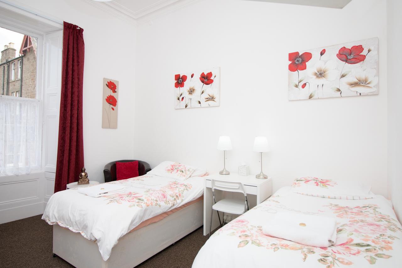 Strathdon Guest House ดันดี ภายนอก รูปภาพ