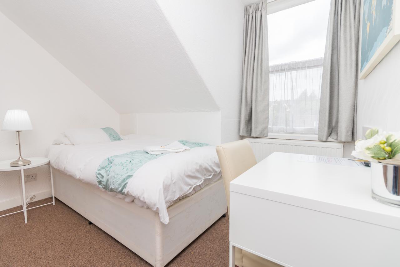 Strathdon Guest House ดันดี ภายนอก รูปภาพ