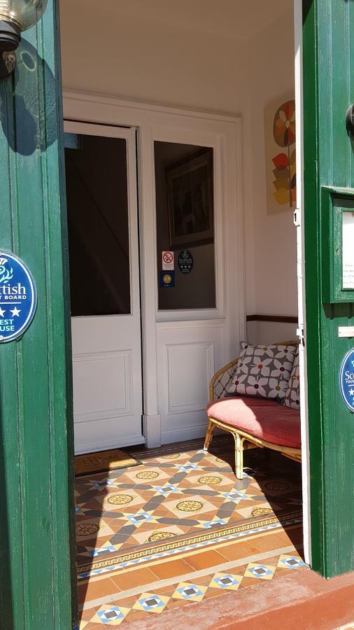 Strathdon Guest House ดันดี ภายนอก รูปภาพ
