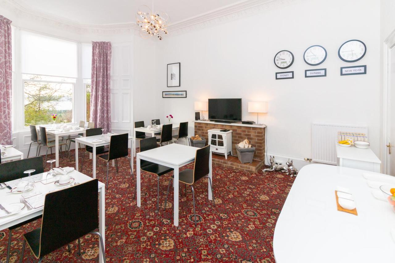 Strathdon Guest House ดันดี ภายนอก รูปภาพ