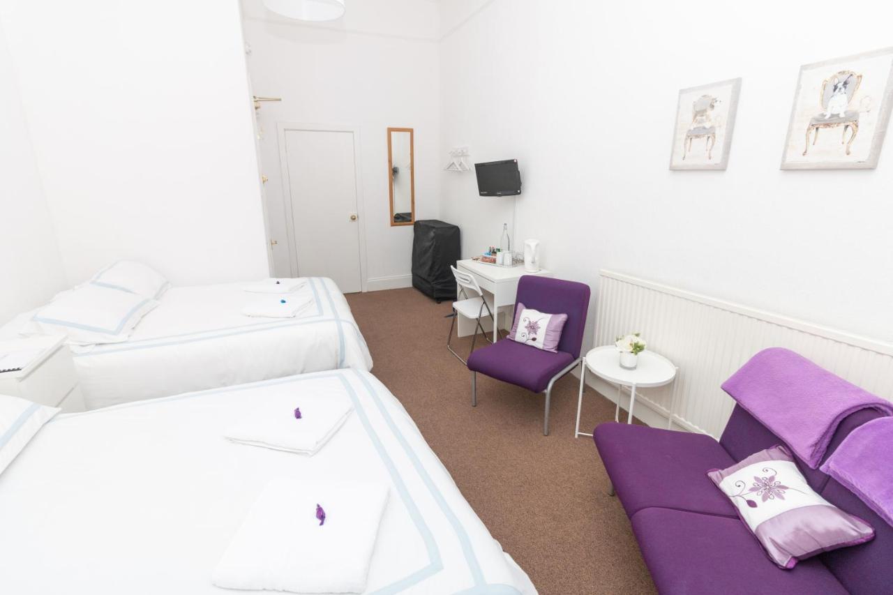 Strathdon Guest House ดันดี ภายนอก รูปภาพ